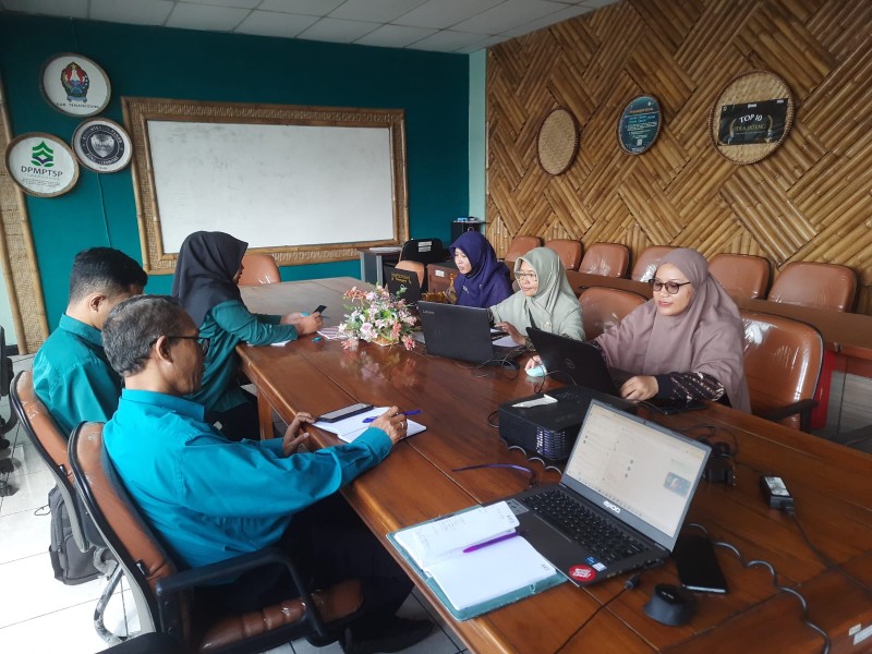 Audit sistem kearsipan internal Tim 3 di DPMPTSP