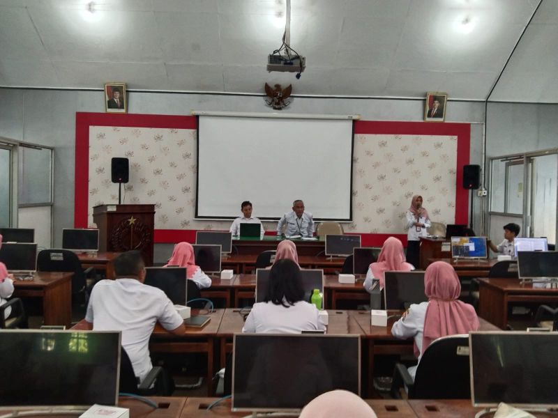 Sosialisasi Pembinaan Disiplin ASN di Lab BKPSDM