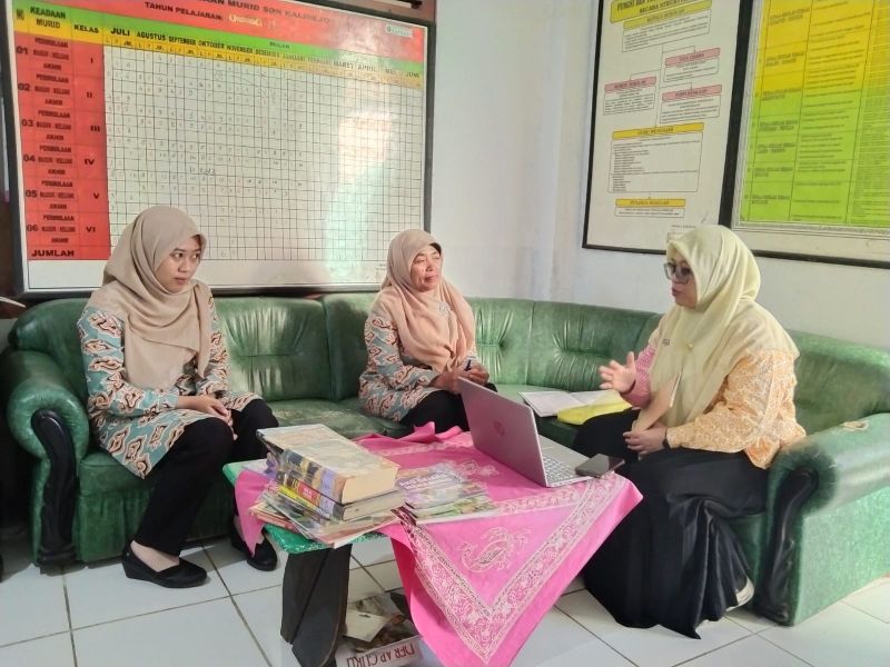 Pelayanan Perpustakaan Keliling di SDN Kalirejo Kledung