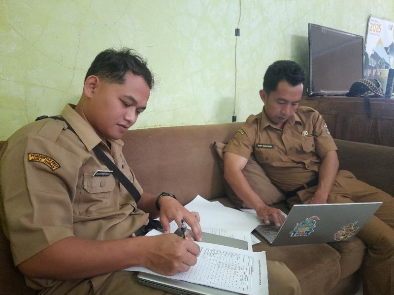 Visitasi pendataan Perpustakaan Desa Krawitan Candiroto