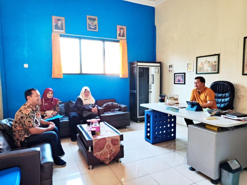 Monev Perpustakaan di Desa Nglondong Kec. Parakan