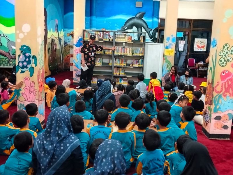 Tour de library TK DW Sidorejo Temanggung