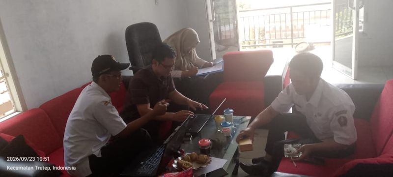 Visitasi pendataan perpustakaan desa di desa Sigedong Tretep