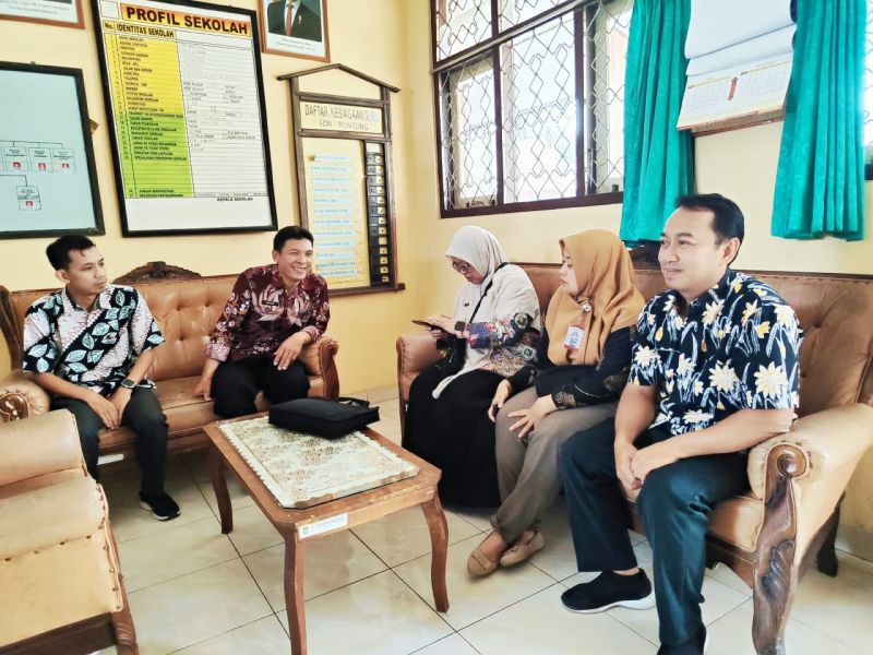 Visitasi Pendataan Perpustakaan di SDN Mutung Candiroto